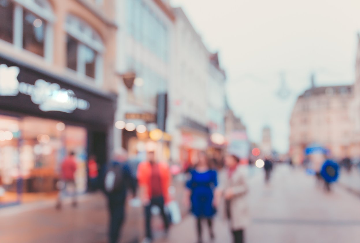 Consumer-pr-shot-of-a-blurred-Oxford-high-street
