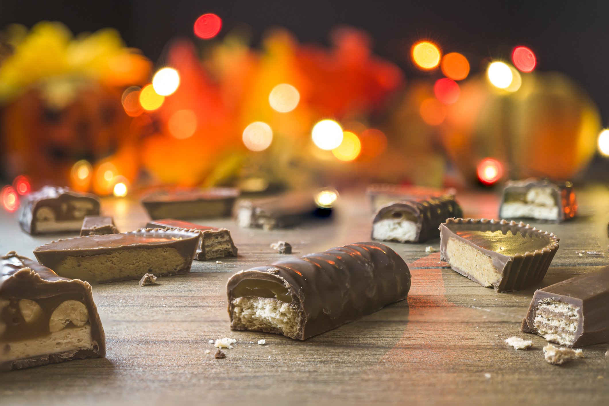 Chocolate- pieces-in-front-of-orange-lights